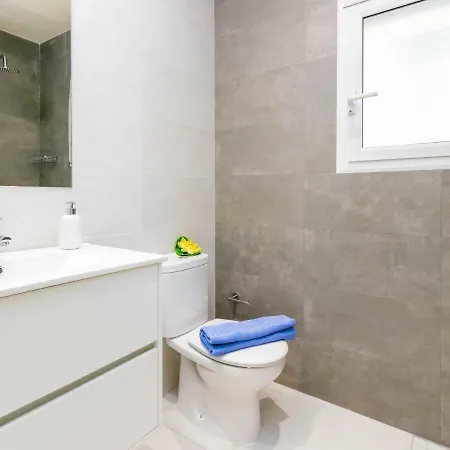Velazquez-10 By Interhome Apartment