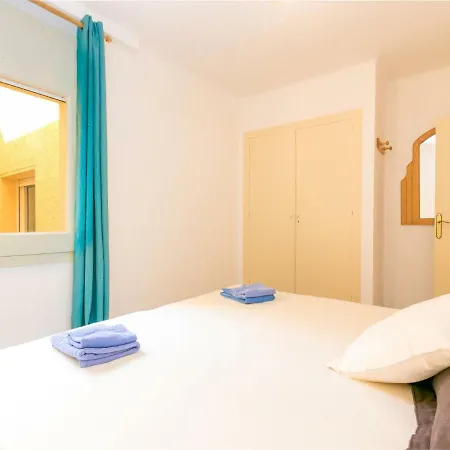 Velazquez-10 By Interhome Apartment *
