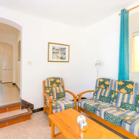 Velazquez-10 By Interhome Apartment Roses